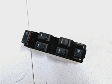 HUMMER 3 III H3 PŘEPÍNAČ TLAČÍTKO PANEL OKNO LEVÝ PŘEDNÍ OE