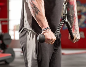 Прочная веревочная ручка для тяги атланта на трицепс.