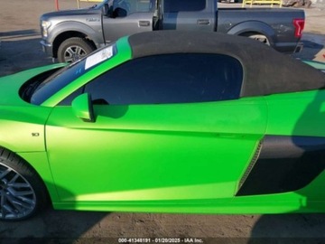 Audi R8 II Spyder 5.2 FSI 540KM 2017 Audi R8 Coupe Audi R8 5.2 V10, od ubezpieczalni 5.2 Benzyna 540KM, zdjęcie 3