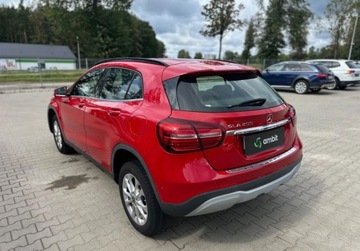Mercedes GLA I Off-roader 1.6 200 156KM 2017 Mercedes-Benz GLA 1.6B 156KM 2017r. Salon Polska F-Vat 23 1.6 Benzyna, zdjęcie 7