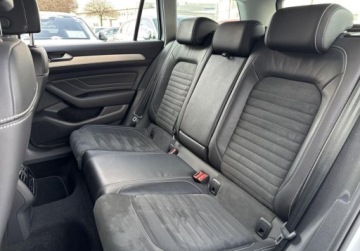 Volkswagen Passat B8 Variant Facelifting 2.0 TDI SCR 150KM 2023 Volkswagen Passat Variant SalonPL Elegance 2.0TDI 150KM Podg.Fotele NAVI T, zdjęcie 13