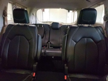 Chrysler Pacifica II 2023 Chrysler Pacifica Touring L 2023 3.6 Benzyna 287KM, zdjęcie 11