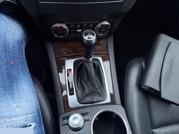 Mercedes GLK 2013 Mercedes-Benz GLK 3.5 Benzyna 306KM 2013r Niski Przebieg, zdjęcie 19