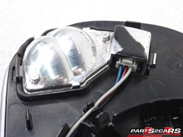 A0998100616 ВСТАВКА В ЗЕРКАЛО ПРАВОЕ MERCEDES C W205 E