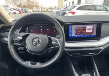 Skoda Octavia IV Liftback 1.5 TSI EVO 150KM 2023 Skoda Octavia Style 1.5 TSI 150 KM Virtual Cockpit Kamera LED Podg. fo, zdjęcie 8