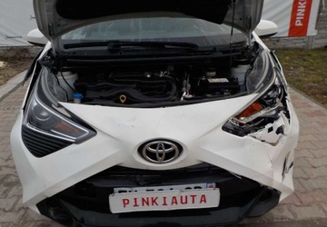 Toyota Aygo II Hatchback 3d Facelifting 1.0 VVT-i 72KM 2020 Toyota Aygo Okazja Benzyna 72KM, zdjęcie 2