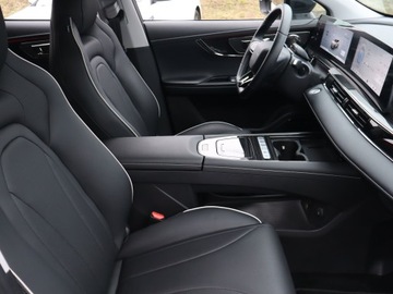 Omoda 5 1.6 T-GDI 147KM 2024 Omoda 5 1.6 T, Serwis ASO, Automat, Skóra, Klima, zdjęcie 8