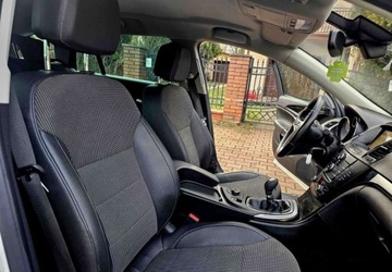 Opel Insignia I Sports Tourer 1.6 Turbo ECOTEC 180KM 2012 Opel Insignia Opel Insignia 1.6 Turbo Innovation 1.6 Benzyna 180KM, zdjęcie 23