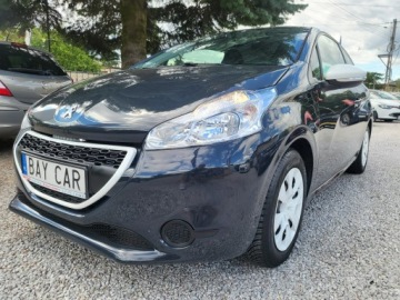 Peugeot 208 I Hatchback 3d 1.0 PureTech 68KM 2015 Peugeot 208 1.0 68 KM ASO TUV DEKRA Z Niemiec, zdjęcie 1