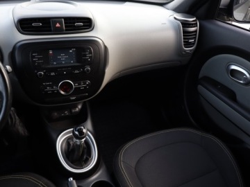 Kia Soul II 1.6 GDI 132KM 2015 Kia Soul 1.6 GDI, Salon Polska, Klima, zdjęcie 7