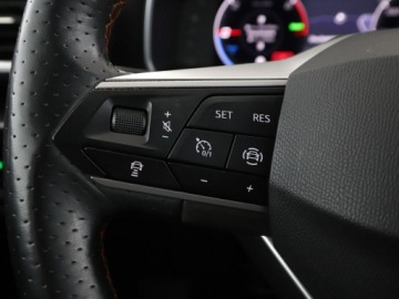 Seat Leon IV Hatchback Plug-In 1.4 e-HYBRID 204KM 2021 Seat Leon FR PHEV automat alcantara virtual navi, zdjęcie 31