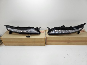 ECLIPSE CROSS LIFT LAMPA PRZEDNIA PRAWA LEWA DRL KOMPLET