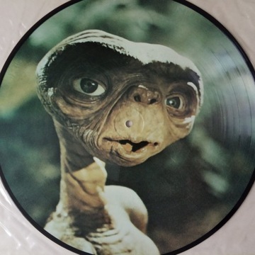 E.T. , sounds like , 1982 picture