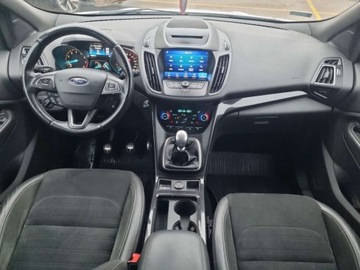 Ford Kuga II SUV Facelifting 1.5 EcoBoost 150KM 2017 Ford Kuga Ford Kuga 1.5 EcoBoost FWD Trend ASS, polski salon, 1.5 Benzyna, zdjęcie 2