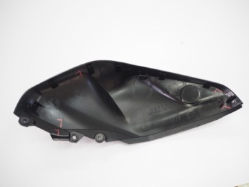 YAMAHA YZF-R3 15-18 КРЫШКА ОБТЕКАТЕЛЯ ТОПЛИВНОГО БАКА ЛЕВАЯ