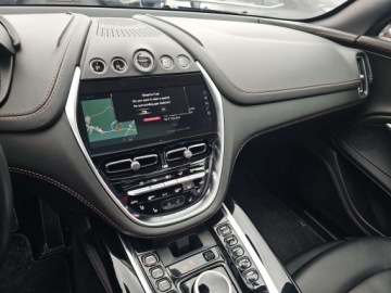 Aston Martin DBX 2021 Aston Martin DBX 2021 V8 4.0 Benzyna 542KM, zdjęcie 11