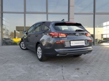 Hyundai i30 III Wagon Facelifting 1.0 T-GDI 120KM 2022 Hyundai i30 1.0 T-GDI MODERN , Salon PL, FV 23 Benzyna 120KM, zdjęcie 3