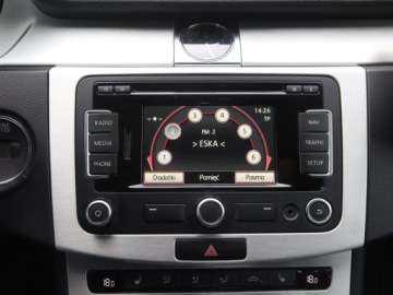 Volkswagen Passat B7 Limousine 1.4 TSI 160KM 2013 VW Passat 1.4 TSI, Salon Polska, Skóra, Navi, zdjęcie 11