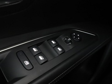 Peugeot 3008 II Crossover 1.2 PureTech 130KM 2019 Peugeot 3008 Automat Virtual Navi Kamera cofania, zdjęcie 35