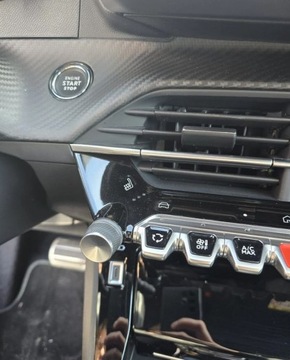 Peugeot 2008 II e-SUV Facelifting Elektryczny 54kWh 156KM 2023 Peugeot 2008 Faktura VAT 23, bezwypadkowy, GT Elektryczny 156KM, zdjęcie 13