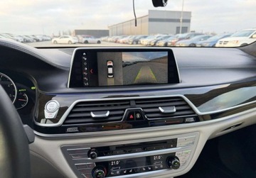 BMW Seria 7 G11-G12 Sedan 730d 265KM 2017 BMW Seria 7 4x4 BMW 730D 265 KM Bezwypadkowy Warszawa 3.0 Diesel, zdjęcie 8