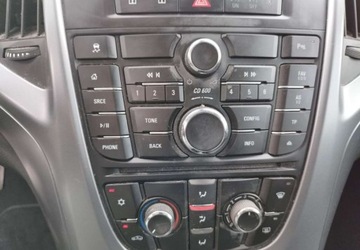 Opel Astra J GTC 1.4 100KM 2014 Opel Astra Opel Astra j 1.4 16v klima pds stan bdb gwarncja przebiegu 1.4, zdjęcie 21