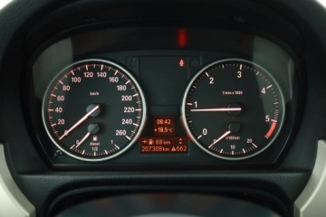 BMW Seria 3 E90-91-92-93 Touring E91 2.0 318d 143KM 2012 BMW 3 318 d, Xenon, Bi-Xenon, Klima, Klimatronic, zdjęcie 7