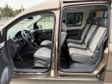 Volkswagen Caddy III Kombi Facelifting 2.0 TDI 140KM 2012 Volkswagen Caddy Long*Tramper*7-osób, zdjęcie 16