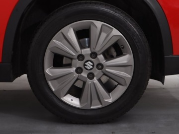 Suzuki Vitara III SUV Facelifting 1.0 BoosterJet 111KM 2019 Suzuki Vitara 1.0 BoosterJet, Salon Polska, zdjęcie 14