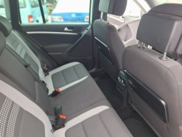 Volkswagen Tiguan I SUV Facelifting 1.4 TSI BlueMotion 122KM 2013 Volkswagen Tiguan Bezwypadkowy Serwisowany Kamera, zdjęcie 15