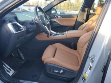 BMW X6 G06 2024 BMW X6 2024, 3.0L, 4x4, od ubezpieczalni 3.0 Benzyna 375KM, zdjęcie 7