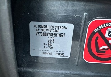 Citroen C4 Cactus Crossover 1.6 BlueHDi 100KM 2014 Citroen C4 Cactus 1.6 HDI 100KM Navi Climatronic Led Bezwypadkowy Dla wyma, zdjęcie 24