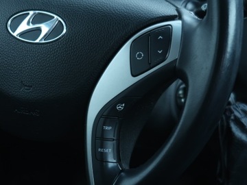 Hyundai i30 II Hatchback 3d 1.6 GDI 135KM 2014 Hyundai i30 1.6 GDI, Salon Polska, Klima, zdjęcie 17