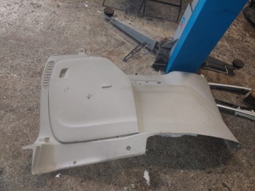 CHRYSLER PACIFICA BOCZEK BAGAŻNIKA LEWY OSŁONA KOŁA ZAPASOWEGO 17-