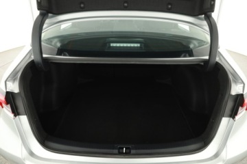 Toyota Corolla XII Sedan 1.8 Hybrid 122KM 2022 Toyota Corolla 1.8 Hybrid, Salon Polska, zdjęcie 15