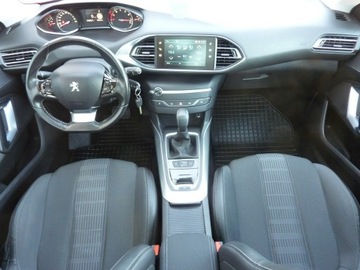 Peugeot 308 II SW Facelifting 1.2 PureTech 130KM 2018 Peugeot 308 ALLURE*Benzyna131, zdjęcie 18
