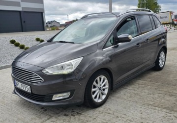 Ford C-MAX II Grand C-MAX Facelifting 1.5 TDCi 120KM 2017 Ford Grand C-MAX Bardzo dobry stan samochodu. Pelna dokumentacja 1.5 120KM