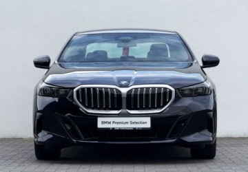 BMW Seria 5 G90-91 Touring 2.0 520d 197KM 2024 BMW Seria 5 520d xDrive M Pakiet 197KM 2.0 Diesel 197KM, zdjęcie 3