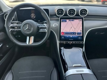 Mercedes Klasa C W206 2024 Mercedes-Benz Klasa C 180 AMG PakietLedNavigacjaSalon PLF 23 1.5, zdjęcie 8