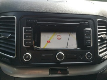 Volkswagen Sharan II Van 2.0 TDI-CR BMT 140KM 2011 Volkswagen Sharan 2.0TDI 140KM Klimatronic Tempoma, zdjęcie 15