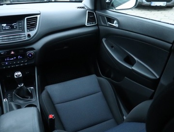 Hyundai Tucson III SUV 1.6 GDI 132KM 2017 Hyundai Tucson 1.6 GDI, Salon Polska, zdjęcie 7