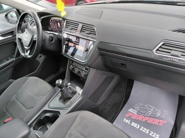 Volkswagen Tiguan II SUV 2.0 TDI 150KM 2018 Volkswagen Tiguan R-Line Kamera El.Klapa Kamera Navi Sensor Elektryka PDC, zdjęcie 15
