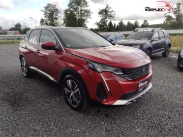 Peugeot 3008 II Plug-In Hybrid Facelifting 1.6 HYBRID 225KM 2021 Peugeot 3008 1.6 HYBRID 225 KM Automat Wersja Road Trip FVAT 23 1.6 225KM, zdjęcie 2