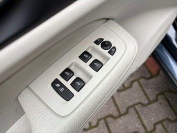 Volvo V60 II  Kombi 2.0 D3 150KM 2020 Volvo V60 2.0 D3 150 KM Skóry Kamera Hak FV23%, zdjęcie 10