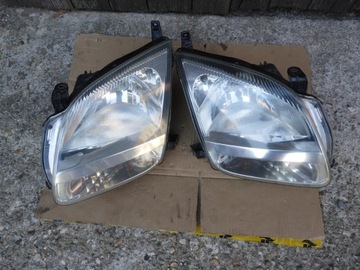 LAMPA PRZÓD SUZUKI IGNIS 2 II PRAWA LEWA EUROPA OE 03-08 =