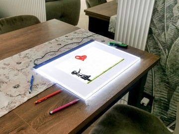 Deska kreślarska DexXer DUŻA PRO LED USB PRZENOŚNA DO RYSOWANIA format A3