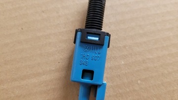 SPÍNAČ SVĚTEL STOP VW POLO 96-02