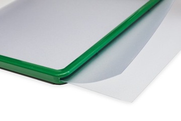 RAMKA PLAKATOWA A4 MAGNETYCZNA ZIELONA + KIESZEŃ ZABEZPIECZAJĄCA PLAKAT