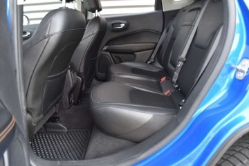 Jeep Compass II SUV Facelifting 1.3 GSE T4 150KM 2021 Jeep Compass SalonPL 150KM Automat DDCT LimitedKameraPakiet ZimaKameraVAT23, zdjęcie 30