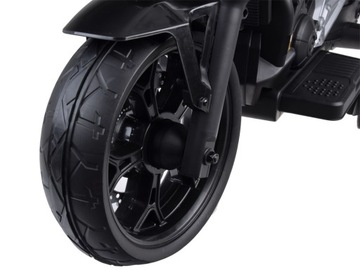 Детский электродвигатель на аккумуляторе HONDA NC750X звучит PA0314